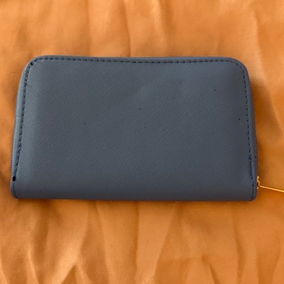 Blue Zip Wallet - Picture 2 of 3